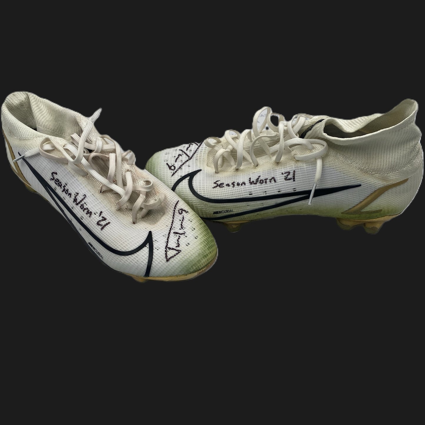 Justin Tucker Signed ✍️ + Inscribed GAME WORN 💪 NFL Cleats 👟 21-22 Season Baltimore Ravens 💜 Also includes COA 🛡️