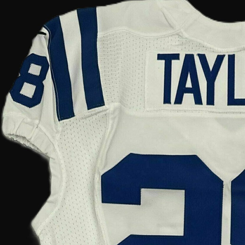 Jonathan Taylor SIGNED GAME ISSUED 💪 Indianapolis Colts Nike NFL Jersey 👕 Also includes COA