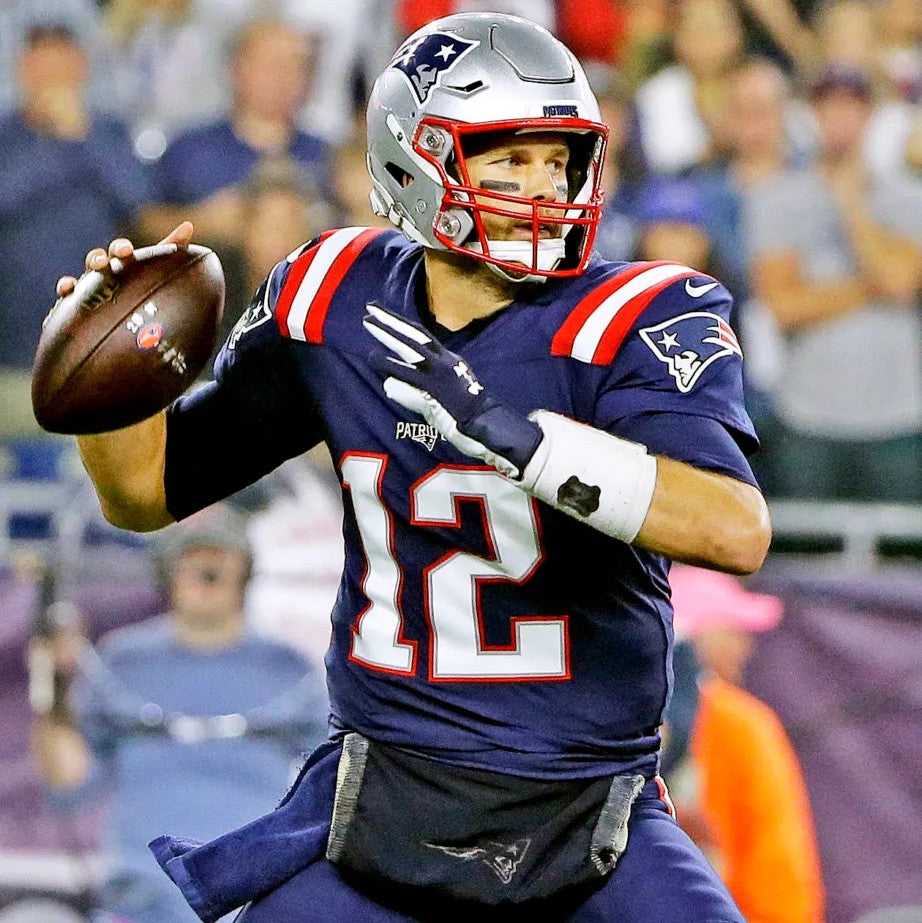 TOM BRADY 🐐 New England Patriots Multi Team Signed 2013 Panel Ball With Patriots Logo Signed By Over 30 Players Inc. Tom Brady, Rob Gronkowski, Stephen Gostkowski, Chandler Jones, Devin McCourty, Rob Ninkovich and Jamie Collins 💥