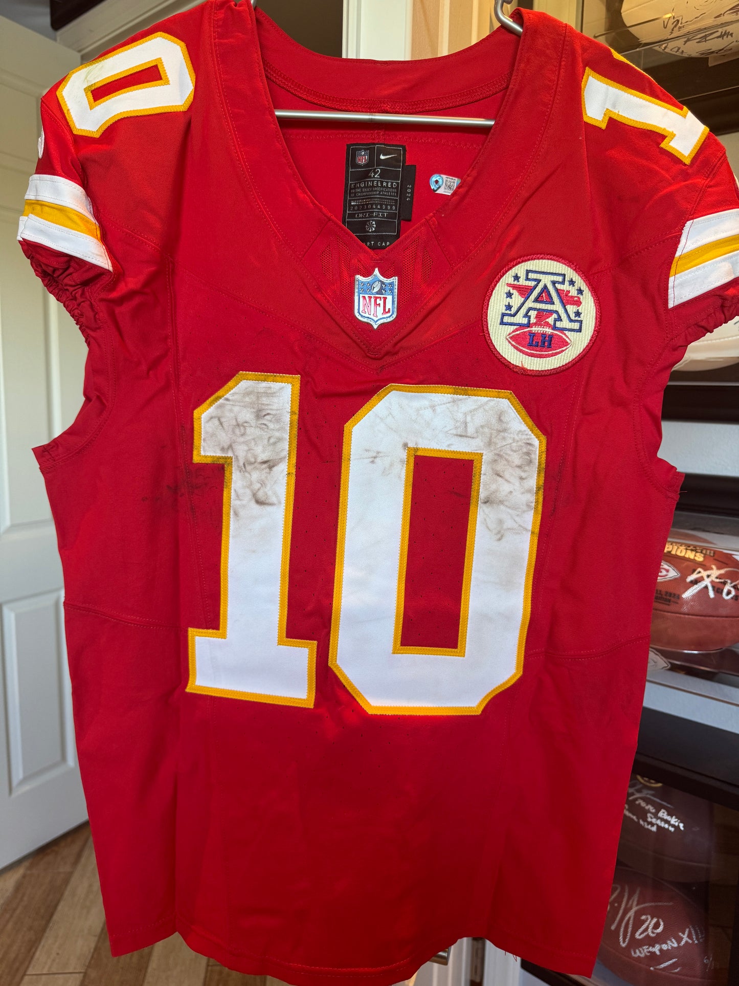Isiah Pacheco GAME-WORN💪09/14/25 Kansas City Chiefs NFL Jersey🎽vs. Philadelphia Eagles