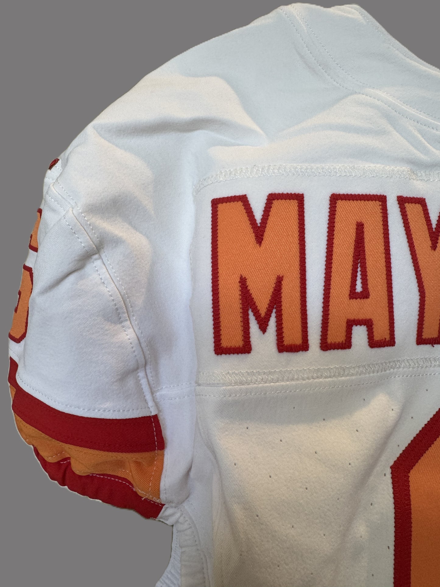 Baker Mayfield GAME-ISSUED🔥Tampa Bay Buccaneers Nike NFL Iconic 1976 Jersey 👕 Also includes Certificate of Authenticity + 50 Seasons Patch 🛡️