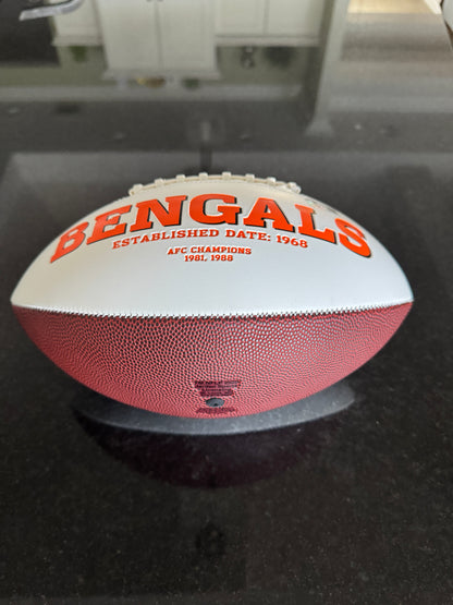 Tee Higgins Signed Cincinnati Bengals Logo Football - NFL Sports Memorabilia