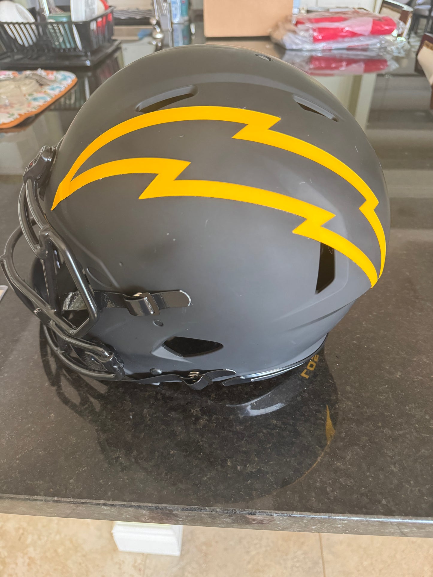 Austin Ekeler Signed🖊️Los Angeles Chargers⚡Full-Size Authentic Eclipse Speed Helmet💥