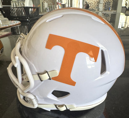 Alvin Kamara Hand-Signed✍️Tennessee Volunteers Speed Mini-Helmet NFL Memorabilia