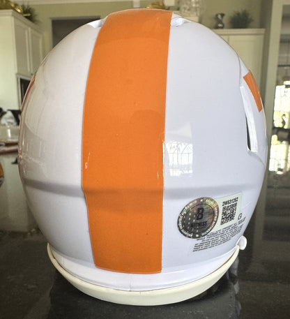 Alvin Kamara Hand-Signed✍️Tennessee Volunteers Speed Mini-Helmet NFL Memorabilia