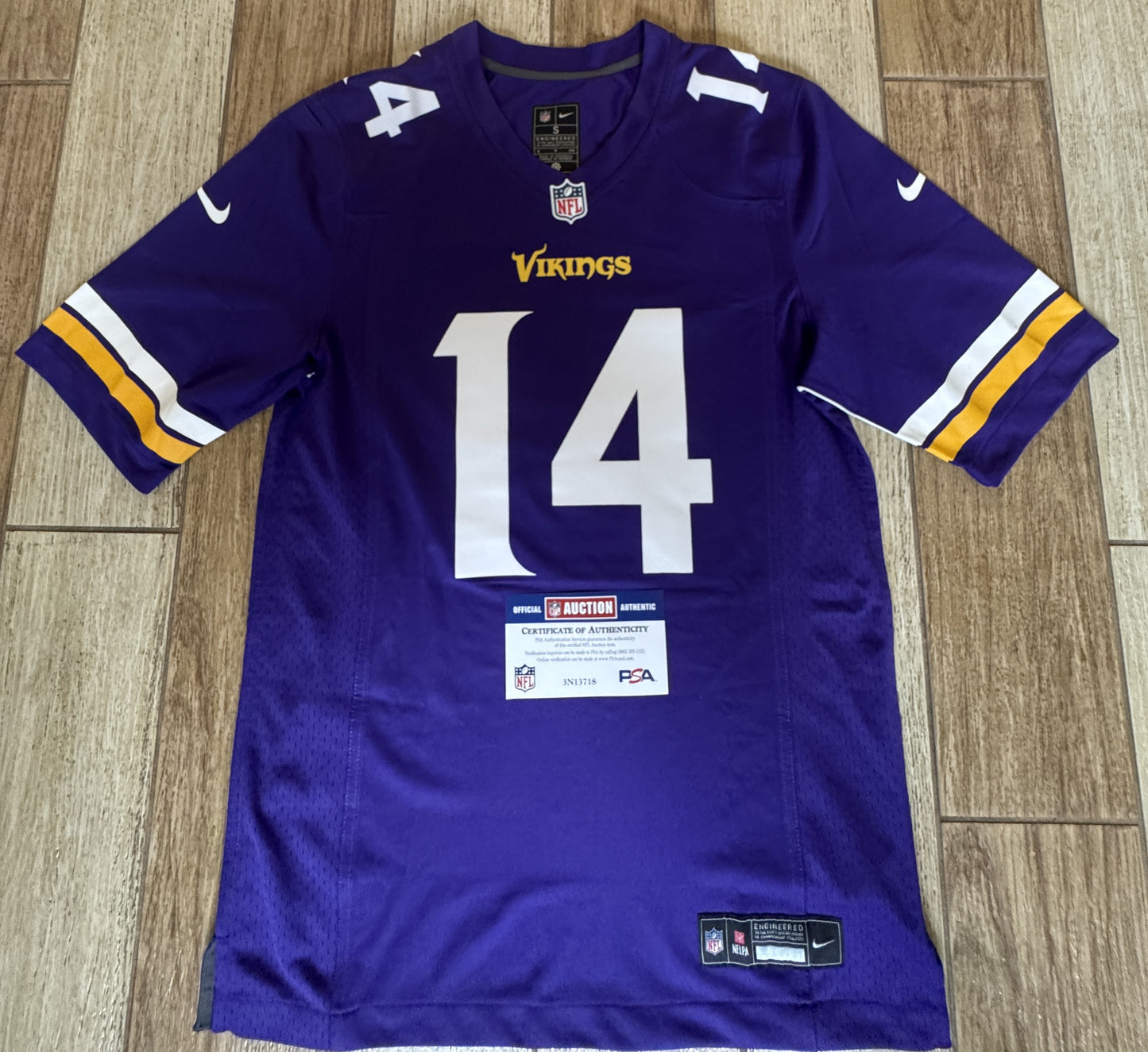 Sam Darnold Minnesota Vikings Signed✍️Replica Nike Jersey👕NFL Memorabilia💜