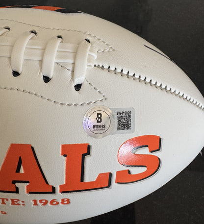 Tee Higgins Signed Cincinnati Bengals Logo Football - NFL Sports Memorabilia