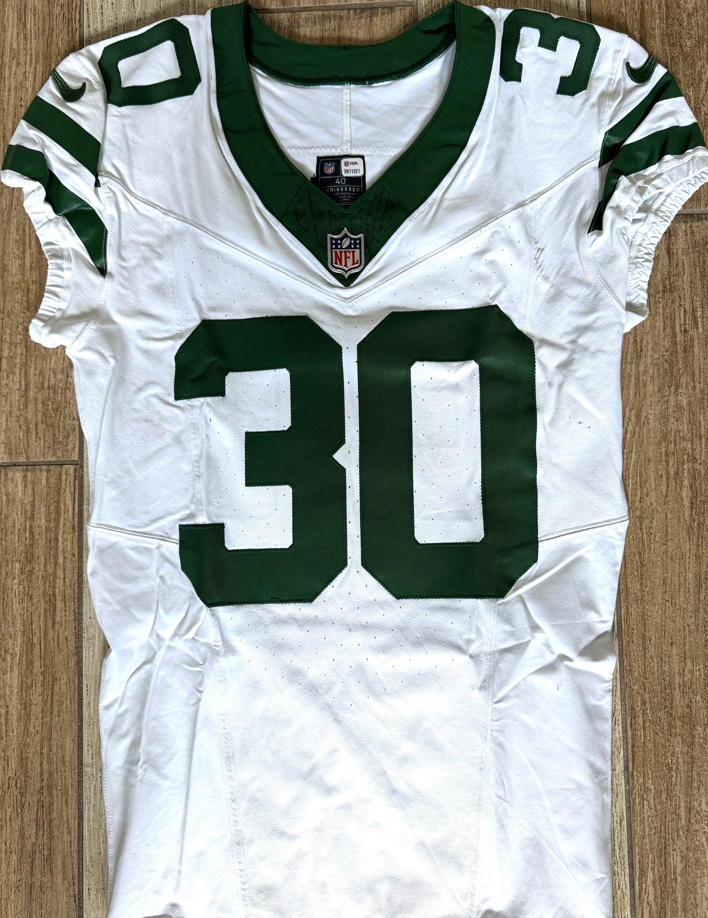 Michael Carter II GAME USED 💪 10/06/2024 New York Jets Nike NFL Jersey 👕vs. Minnesota Vikings London Matchup 🌍 Also includes PSA Authenticity🛡️
