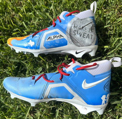 T'Vondre Sweat Signed Tennessee Titans Custom Cleats (2024 season) - Benefitting Backfield in Motion Inc.Professional Sports Authenticator (PSA) COA