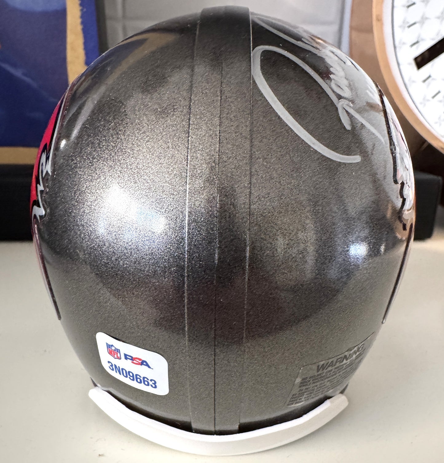 Ronde Barber Signed✍️Tampa Bay Buccaneers🏴‍☠Mini Helmet with HOF 23 Inscription