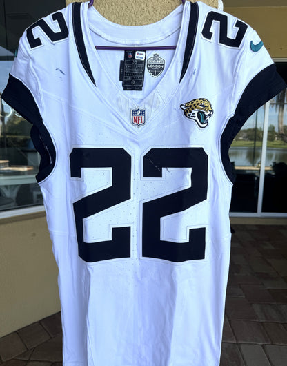 Jarrian Jones GAME USED 10/13/2024 Jacksonville Jaguars On-Field Nike NFL Jersey vs. Chicago Bears Also inc. PSA Authenticity