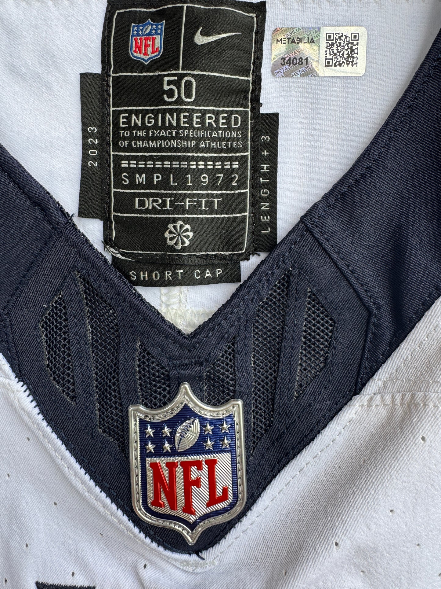 Laremy Tunsil Team/Game Issued Houston Texans 🐂 Nike NFL Jersey👕Also includes COA📄🛡️