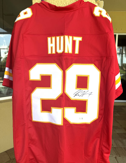 Kareem Hunt Hand-Signed🖊️ Kansas City Chiefs RED❤️‍🔥 Custom NFL Jersey🎽