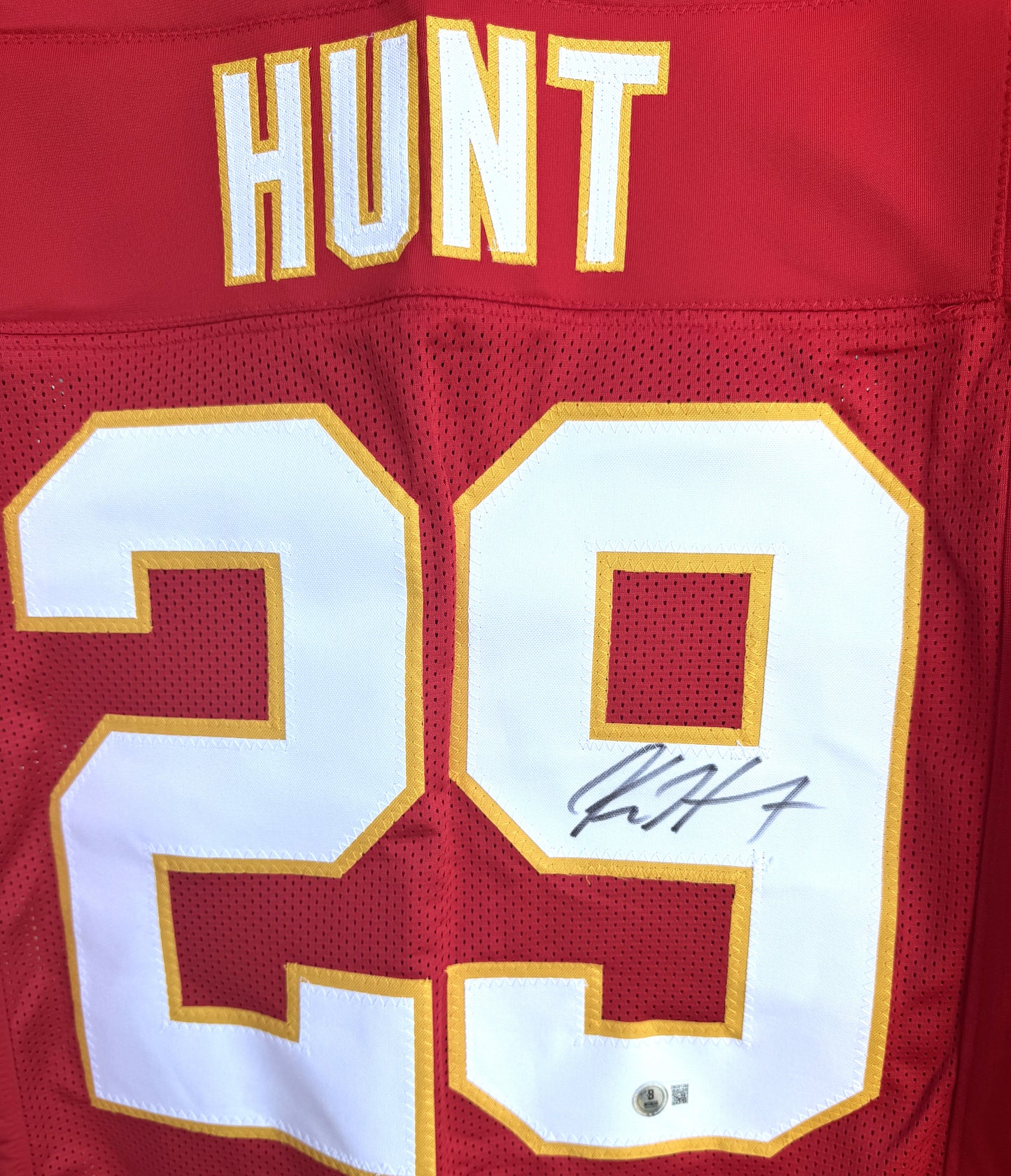 Kareem Hunt Hand-Signed🖊️ Kansas City Chiefs RED❤️‍🔥 Custom NFL Jersey🎽