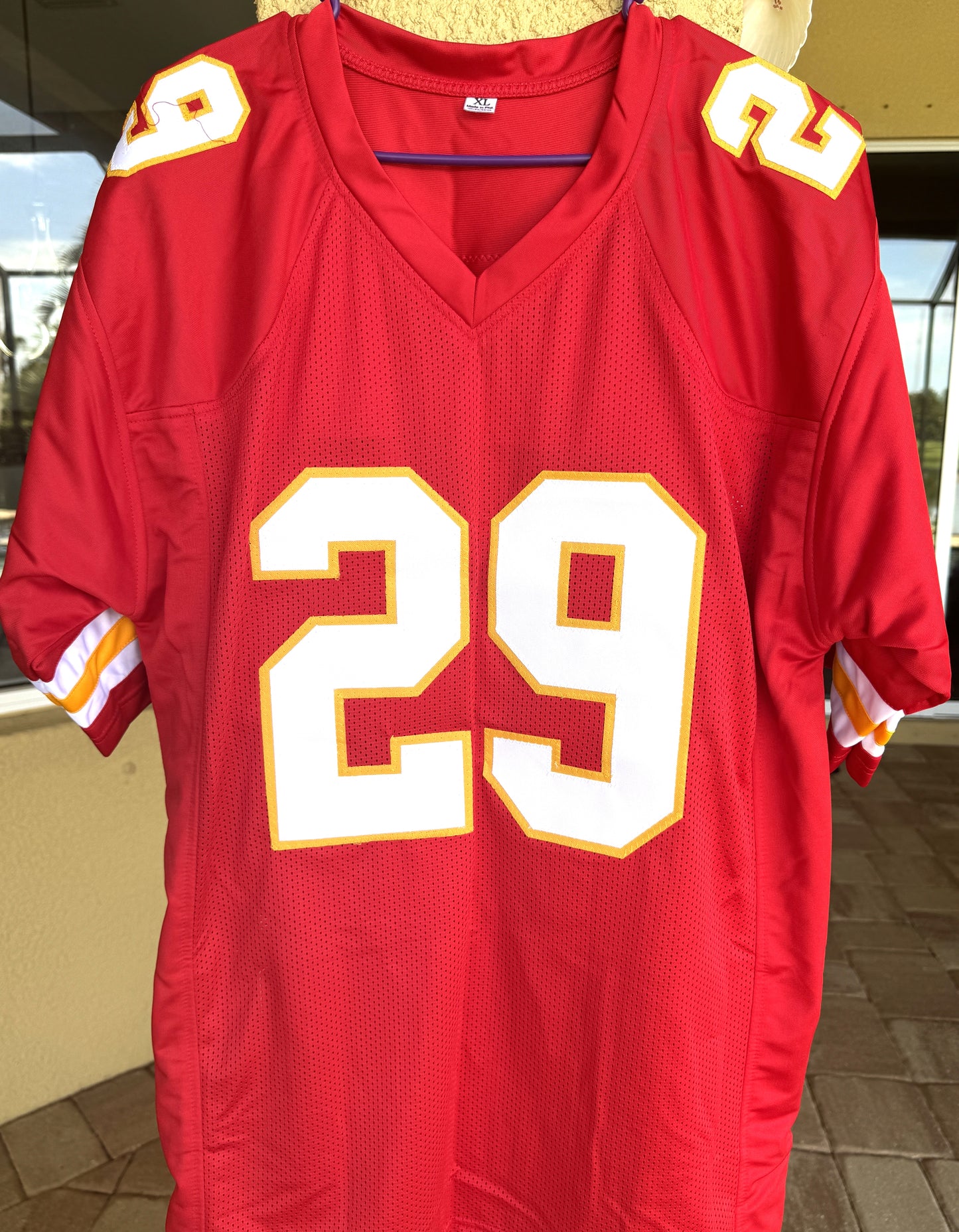 Kareem Hunt Hand-Signed🖊️ Kansas City Chiefs RED❤️‍🔥 Custom NFL Jersey🎽