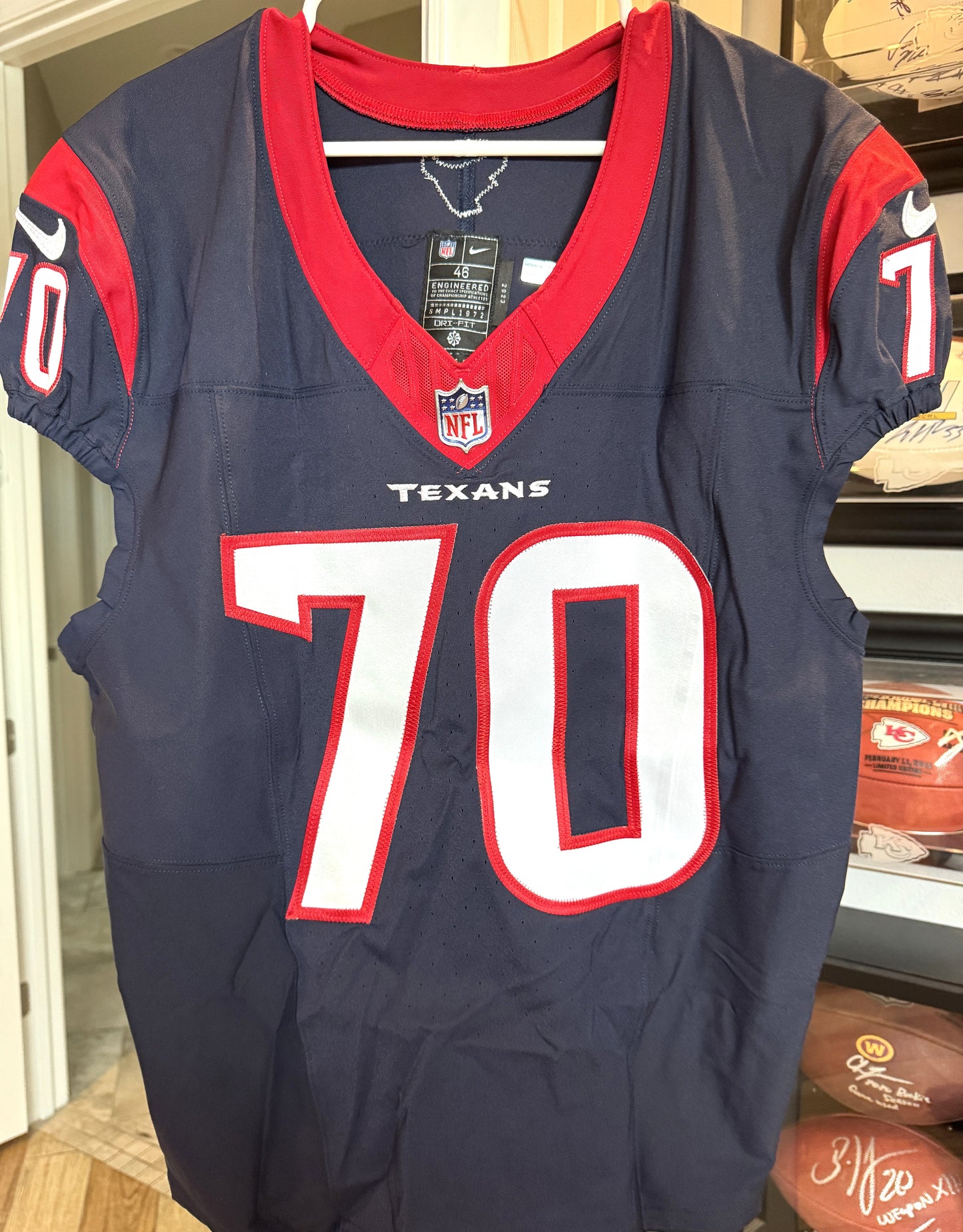 Juice Scruggs Team Issued 💥 Houston Texans 🐂 Nike NFL Jersey Also includes COA 📄