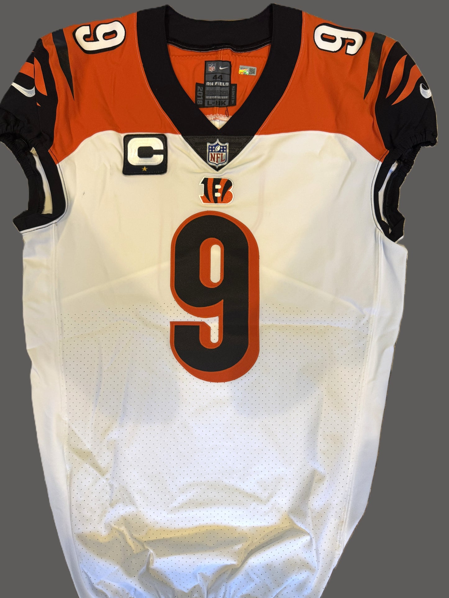 Joe Burrow Bengals Game-Issued On-Field NFL Jersey (Nike) Metabilia Certified💥Inc. Captains Patch