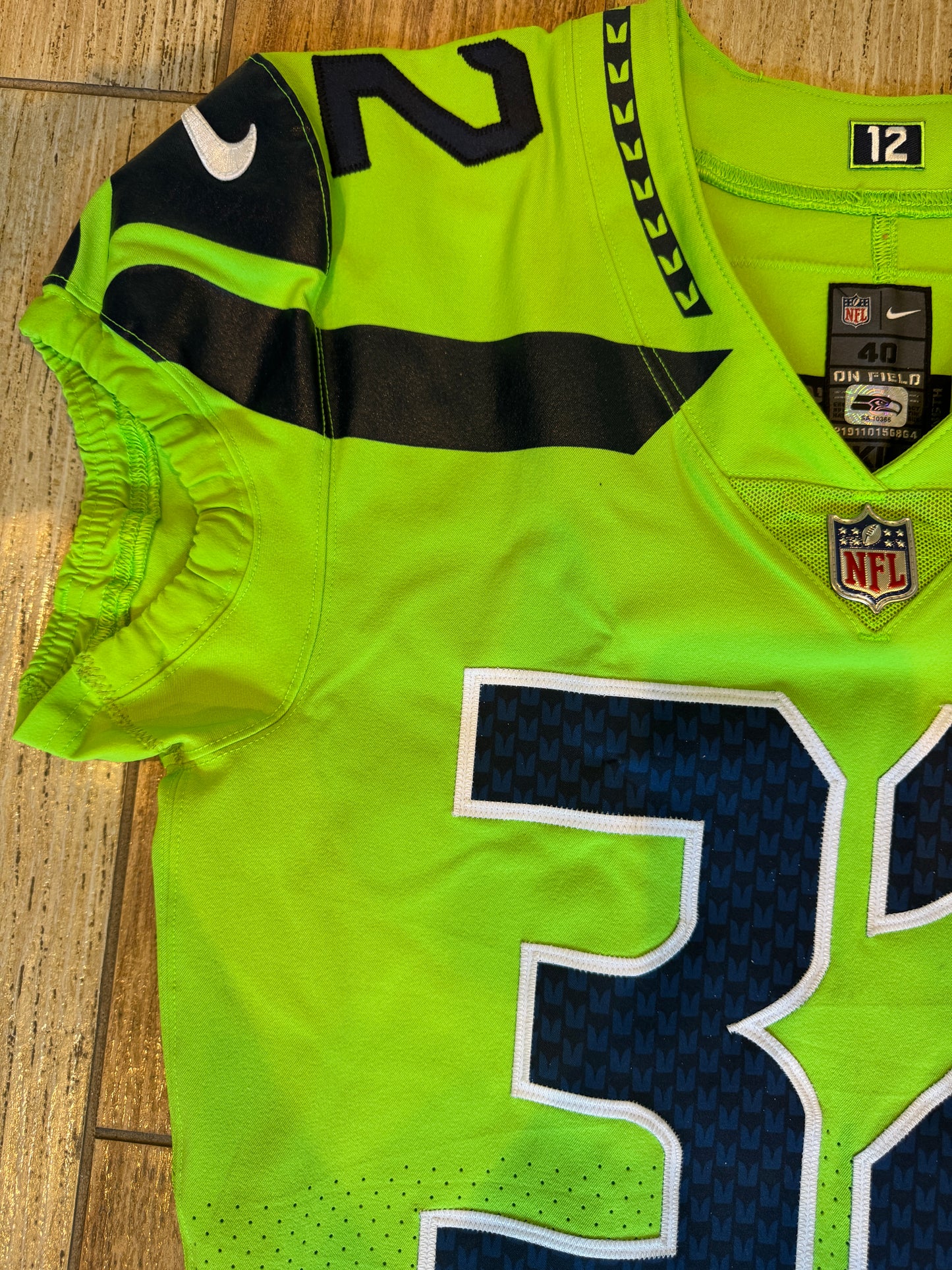 Quandre Mosley Color Rush Team Issued 💪 Seattle Seahawks NFL Jersey 👕 Inc. COA