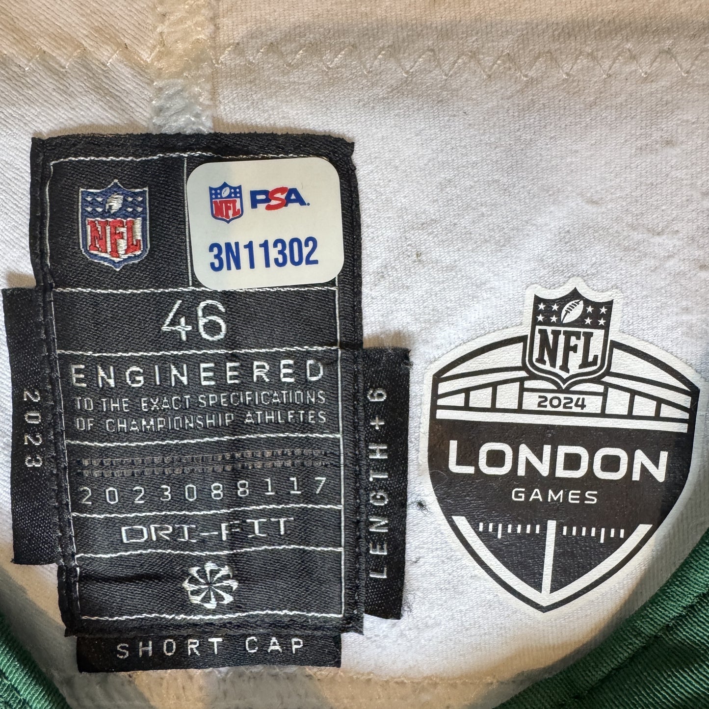 John Simpson GAME USED 💪 10/06/2024 PHOTO MATCHED 📸 New York Jets Nike NFL Jersey 👕vs. Minnesota Vikings in London 🌍 Also includes PSA Authenticity🛡️
