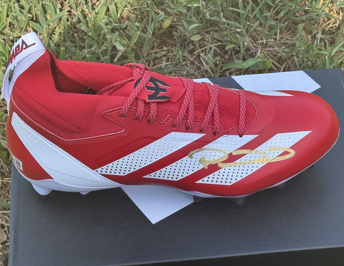 Patrick Mahomes Hand-Signed First Official Branded Kansas City Chiefs Cleat - Limited Edition💯