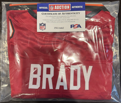 Tom Brady🐐Signed✍️Tampa Bay Buccaneers On-Field Nike NFL Jersey🎽Includes PSA COA🛡️