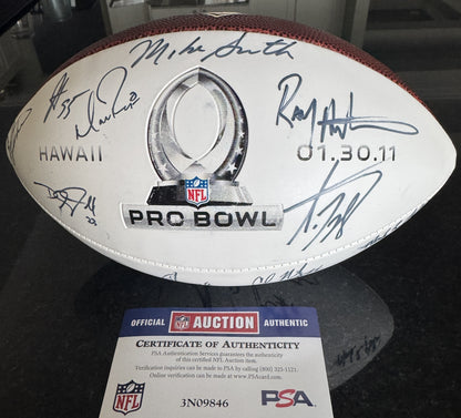 Multi Signed Pro Bowl Wilson Ball 2011 Signed by Drew Brees, Matt Ryan, Julius Peppers and many more.. Also inc. PSA Authenticity 🛡️