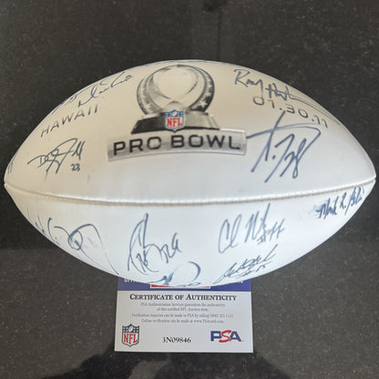 Multi Signed Pro Bowl Wilson Ball 2011 Signed by Drew Brees, Matt Ryan, Julius Peppers and many more.. Also inc. PSA Authenticity 🛡️