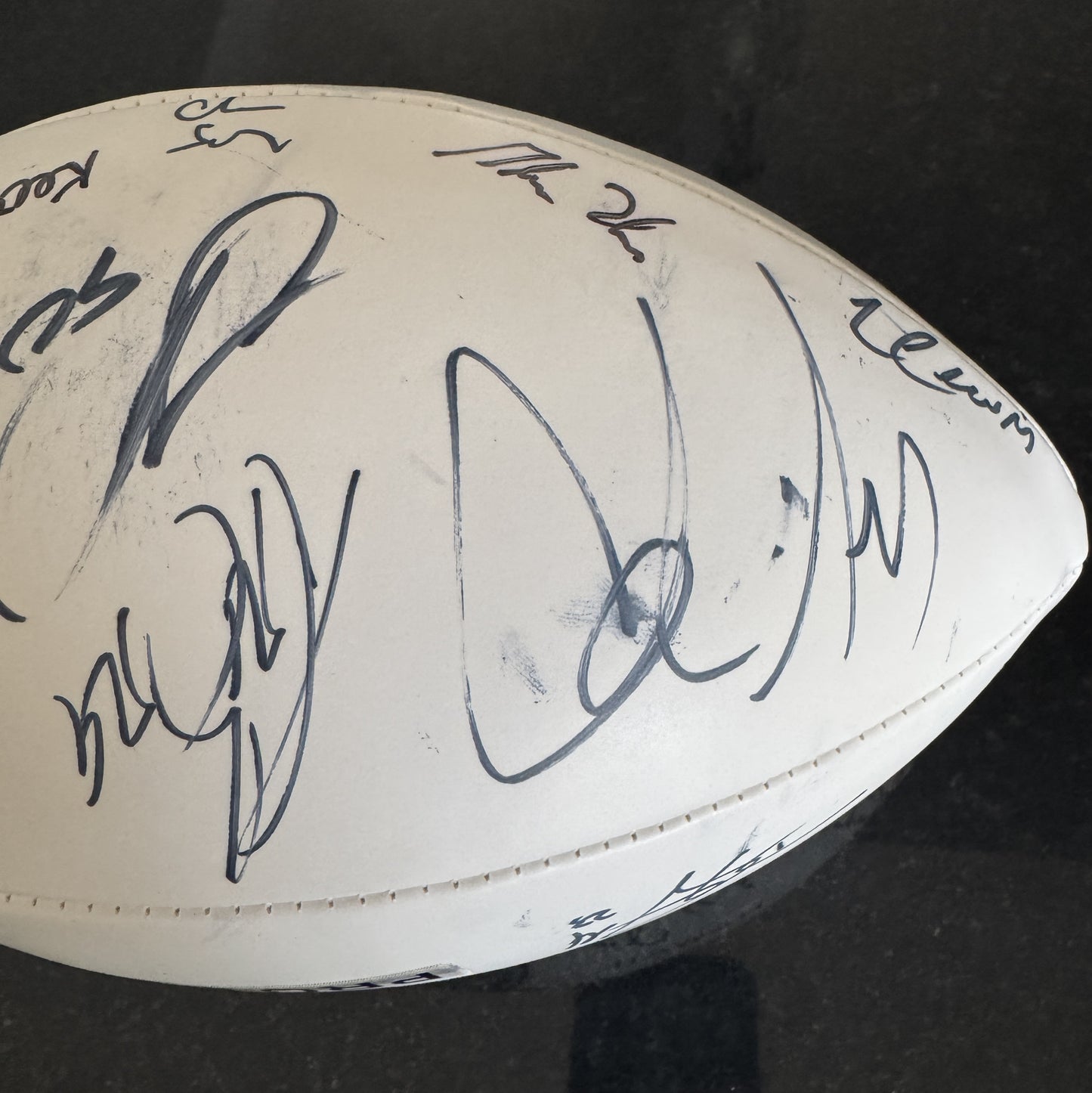 Multi Signed Pro Bowl Wilson Ball 2011 Signed by Drew Brees, Matt Ryan, Julius Peppers and many more.. Also inc. PSA Authenticity 🛡️