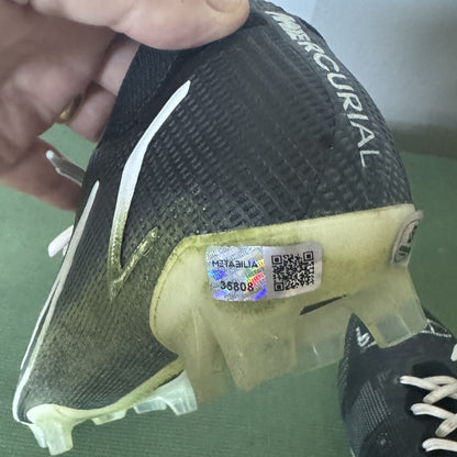 Justin Tucker Signed✍️GAME WORN💪NFL Cleats👟2021-22 Season Baltimore Ravens💜Inscribed🛡️