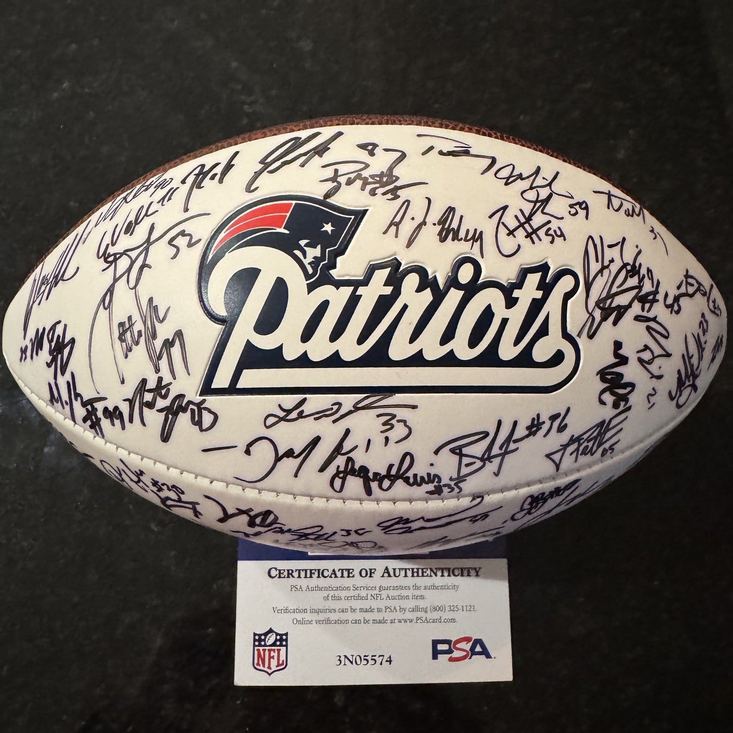 TOM BRADY 🐐 New England Patriots Multi Team Signed 2013 Panel Ball With Patriots Logo Signed By Over 30 Players Inc. Tom Brady, Rob Gronkowski, Stephen Gostkowski, Chandler Jones, Devin McCourty, Rob Ninkovich and Jamie Collins 💥