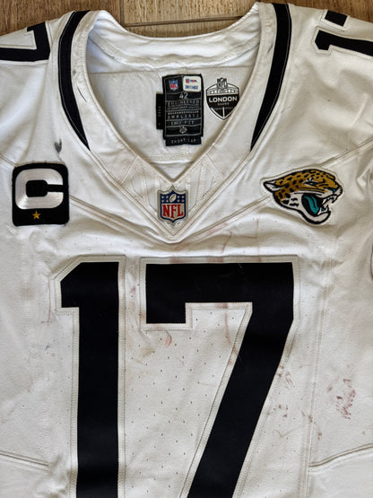 Evan Engram GAME USED 💪 10/13/24 PHOTO MATCHED 📸 Jacksonville Jaguars 🐆 Nike NFL On-Field Jersey👕 vs. Chicago Bears (London Game) 🌍