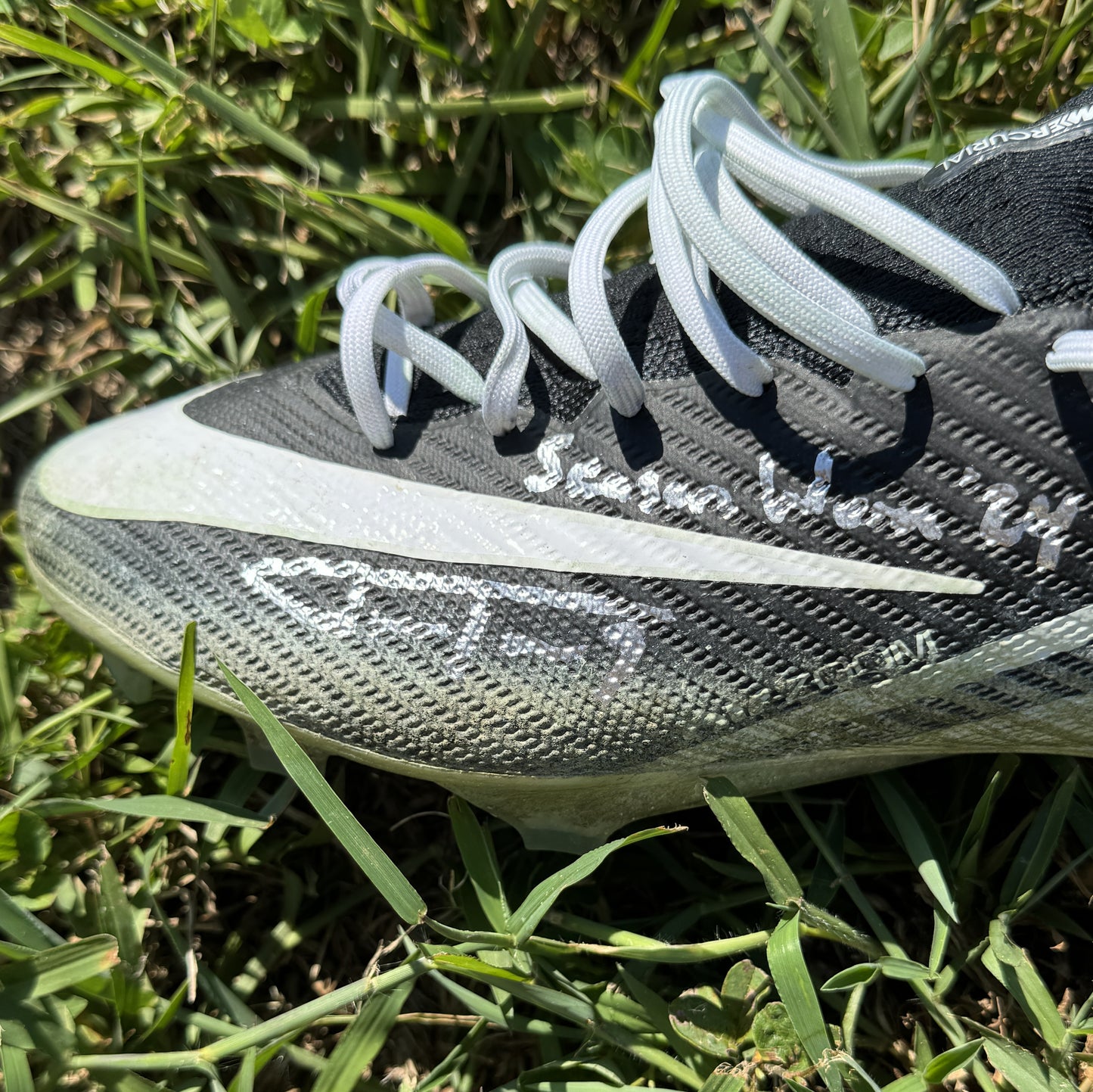 Justin Tucker Signed✍️GAME WORN💪NFL Cleats👟24-25 Season Ravens💜Inscribed🛡️Worn wk 9 vs Denver Broncos 11/03/24 & wk 11 @ Pittsburgh 11/17/24