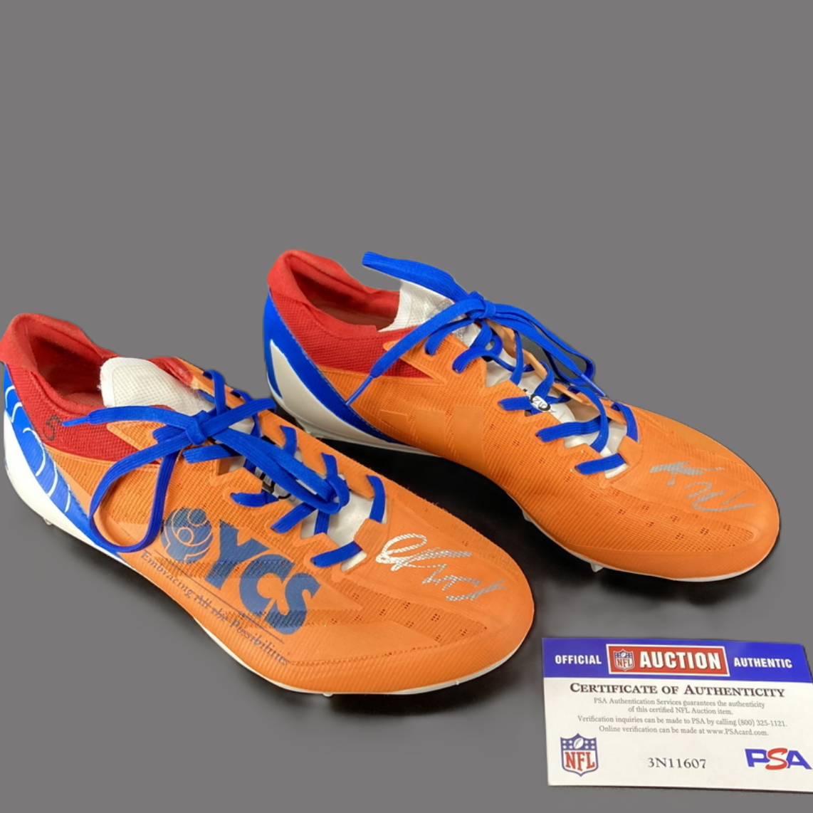 Dante Miller Hand Signed 🖊️ Game Issued 💪 New York Giants Cleats 2024 NFL Season 👟 Also includes PSA Authenticity 📄