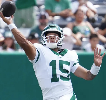 Adrian Martinez GAME WORN 💪 10/06/24 PHOTO MATCHED 📸  New York Jets Nike NFL Jersey 👕 vs. Vikings Also features official London Games patch + PSA COA🛡️