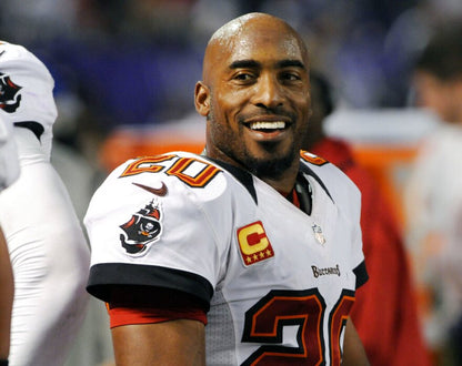 Ronde Barber Signed✍️Tampa Bay Buccaneers🏴‍☠Mini Helmet with HOF 23 Inscription