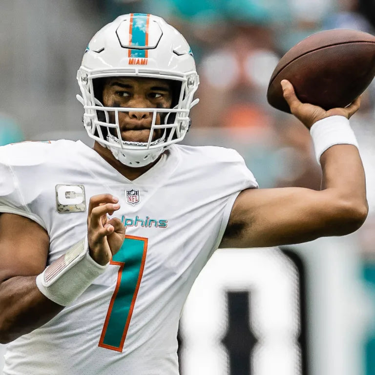 Tua Tagovailoa Signed Miami Dolphins Full-Size Proline NFL Helmet Inc. PSA Authentication 🛡️