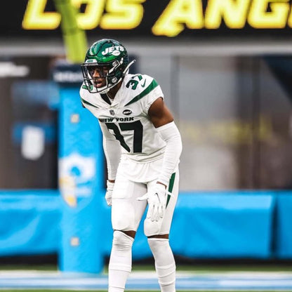 Bryce Hall GAME WORN 💪 New York Jets Nike NFL Jersey 👕 Also includes PSA Certificate of Authenticity🛡️