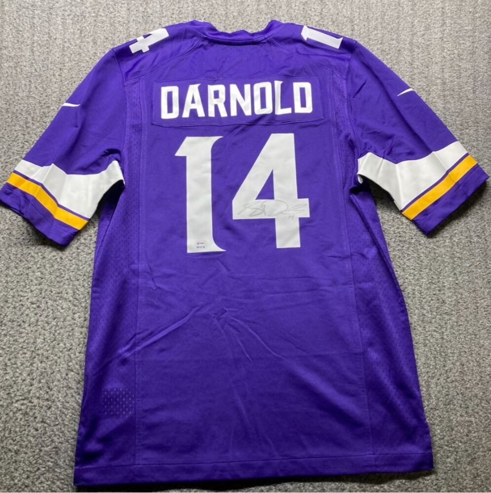 Sam Darnold Minnesota Vikings Signed✍️Replica Nike Jersey👕NFL Memorabilia💜