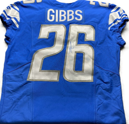 Jahmyr Gibbs SIGNED✍️Detroit Lions🦁Authentic Nike NFL Jersey👕 Also includes PSA Authentication💥