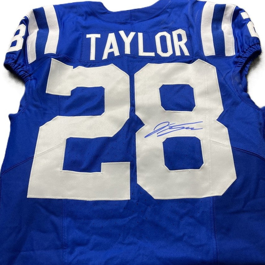 Jonathan Taylor HAND SIGNED TEAM ISSUED 💪 Indianapolis Colts Nike NFL Jersey 👕 Also Inc. COA 🛡️