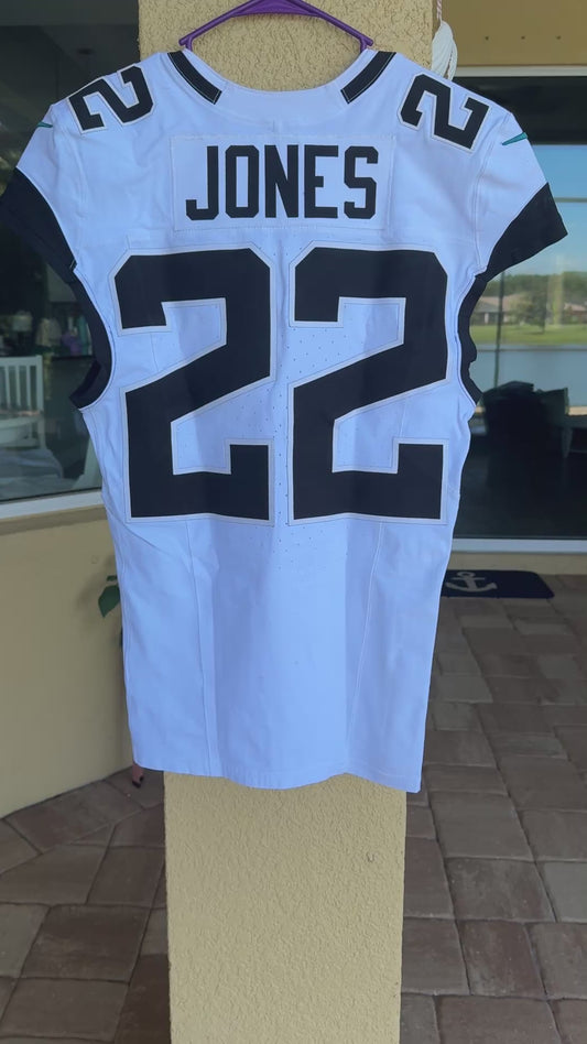Jarrian Jones GAME USED 10/13/2024 Jacksonville Jaguars On-Field Nike NFL Jersey vs. Chicago Bears Also inc. PSA Authenticity