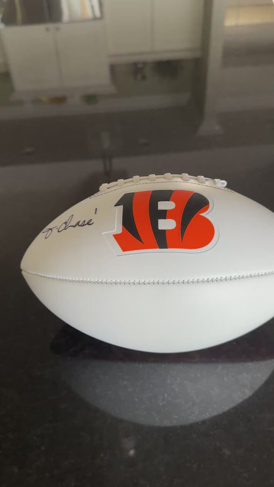 Ja'Marr Chase Hand-Signed✍️Cincinnati Bengals🐅Logo Football NFL Sports Memorabilia
