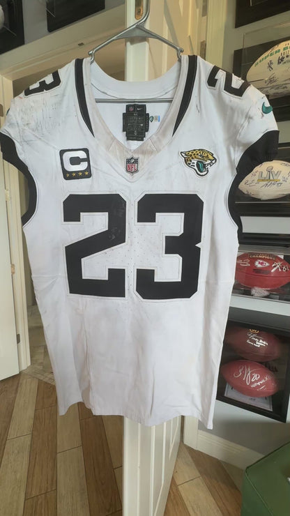 Foye Oluokon GAME-WORN💪09/14/2025 Jaguars🐆NFL On-Field Jersey👕vs.Bengals