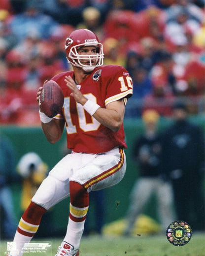 Trent Green Signed Kansas City Chiefs Full-Size Authentic On-Field Lunar Eclipse Alternate Speed Helmet Inscribed "Chiefs Kingdom"