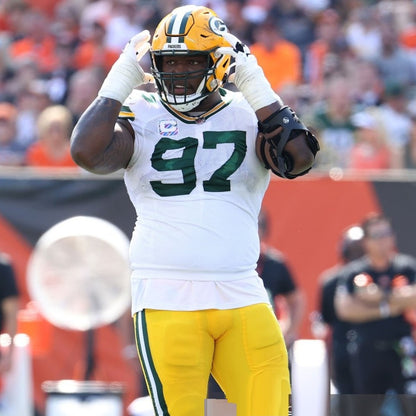 Kenny Clark GAME WORN 💪 and Signed 🖋️ Green Bay Packers⚪🟢 NFL Jersey👕 Also includes Captains Patch and PSA Authenticity 🛡️